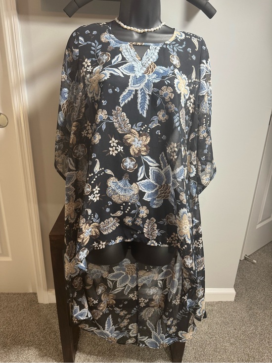 ONE WORLD Tops - ONE WORLD Black Floral Tunic with Blue and Cream Accents